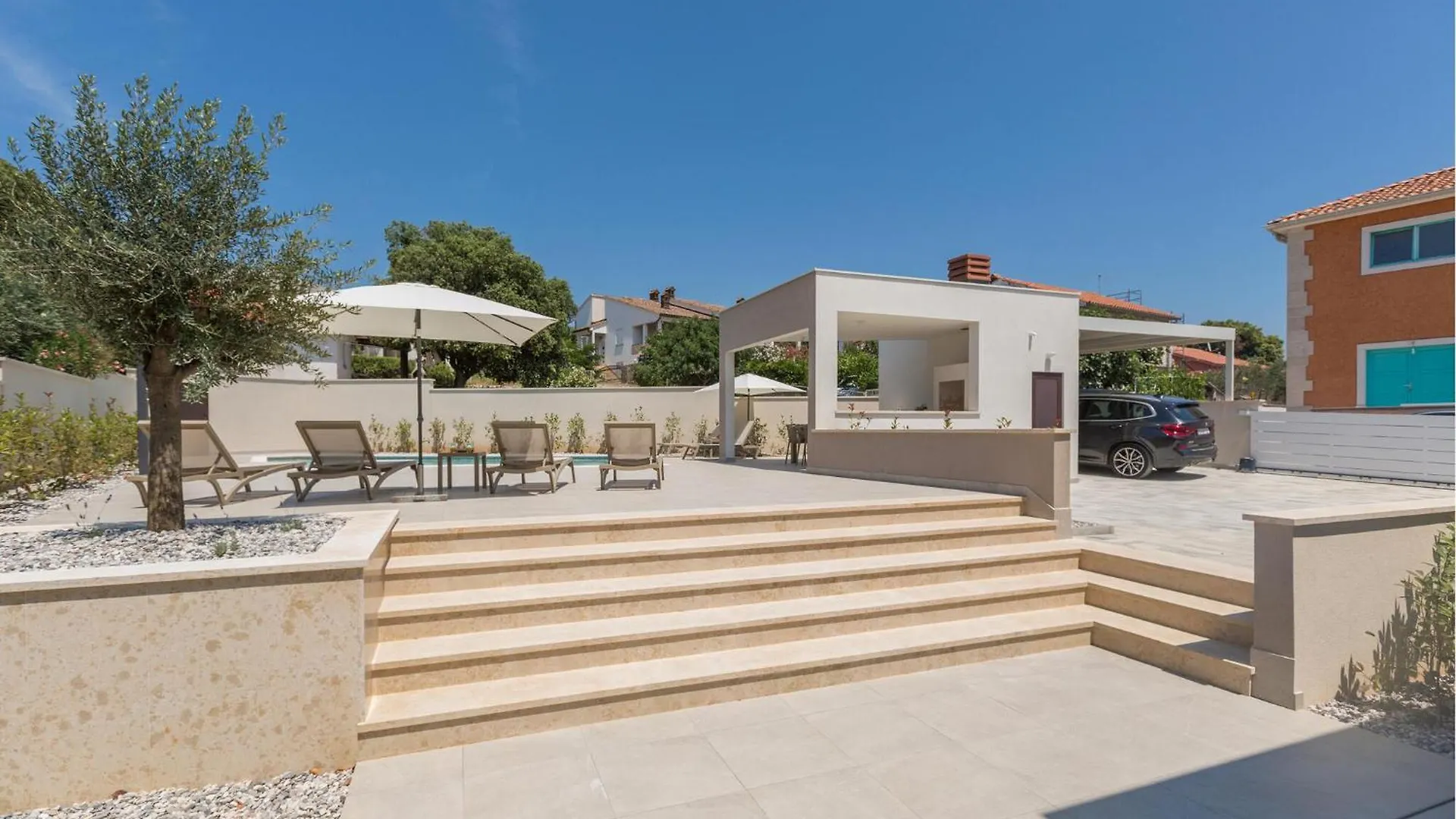 Awesome Home In Barbariga With Kitchen Holiday home