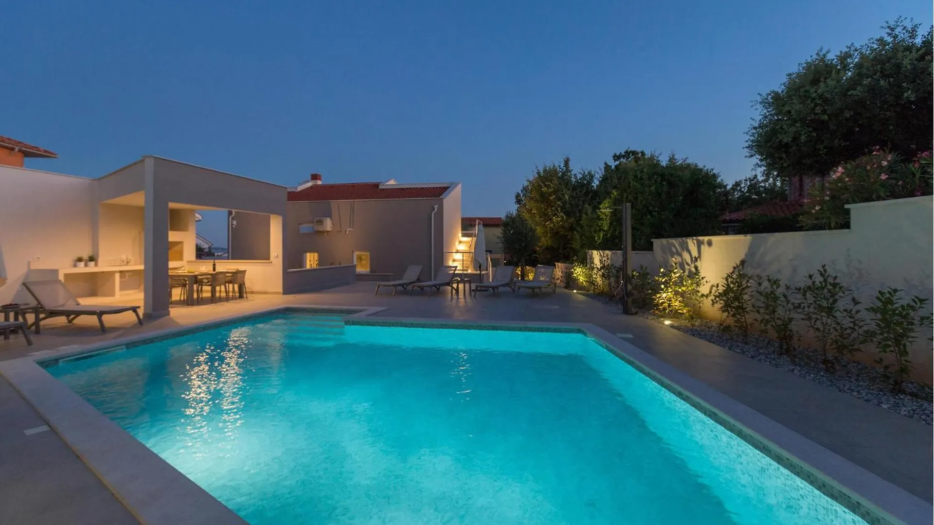 Holiday home Awesome Home In Barbariga With Kitchen