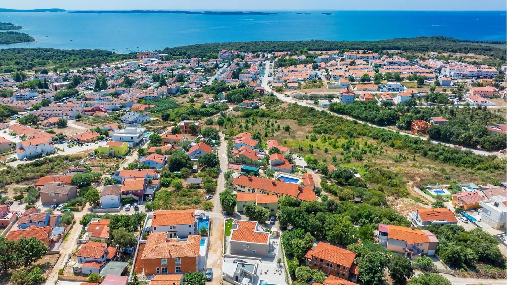 Holiday home Awesome Home In Barbariga With Kitchen Croatia