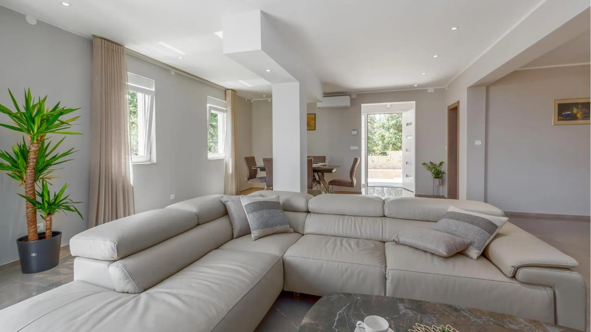 Awesome Home In Barbariga With Kitchen Semesterbostad